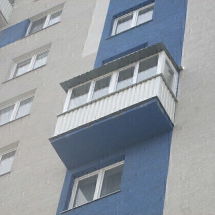 Балкон с крышей всего от105000 рублей! ВЫГОДНАЯ ЦЕНА экономия до 25%!Предложение ограниченно.Успей заказать до повышения