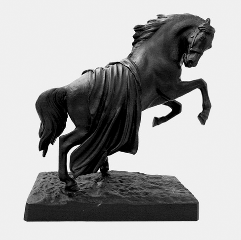 Скульптура Каслинское литье Конь с попоной Касли м/р