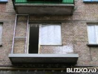 Демонтаж балконных ограждений