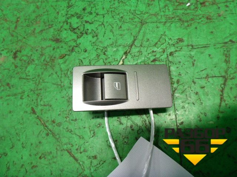 Кнопка стеклоподъёмника (3D0959858G) Volkswagen Phaeton с 2002-2014г
