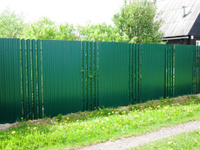 Забор из профлиста высотой 1.7 - 1.8 метра "Комбинированный"