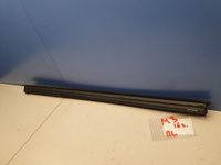 Накладка стекла передней левой двери для Mazda 3 BM 2013-2018 Б/У