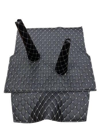 Фото - Коврик под рычаги КПП УАЗ Хантер (2 рычага) чёрный ромб / белая нить, декоративная прострочка