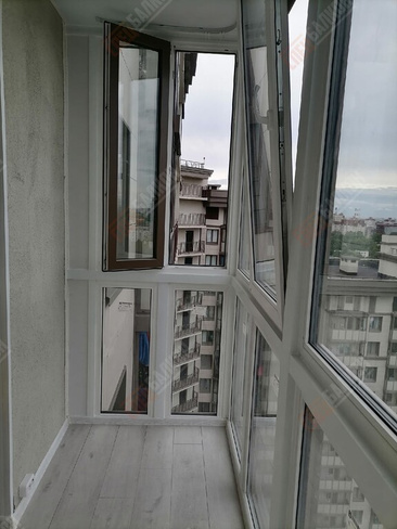 Металлическое остекление балкона